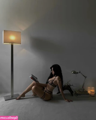 Truc Anh [ truc-anh ] - my moon sickness is getting the best of me, maybe tomorrow ill doll