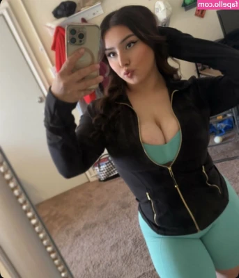 daijaag - I think I’m going to get WHITE for my pedicure tonight. I’ve