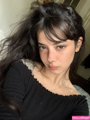meli777 - Worship my cute little ass...
