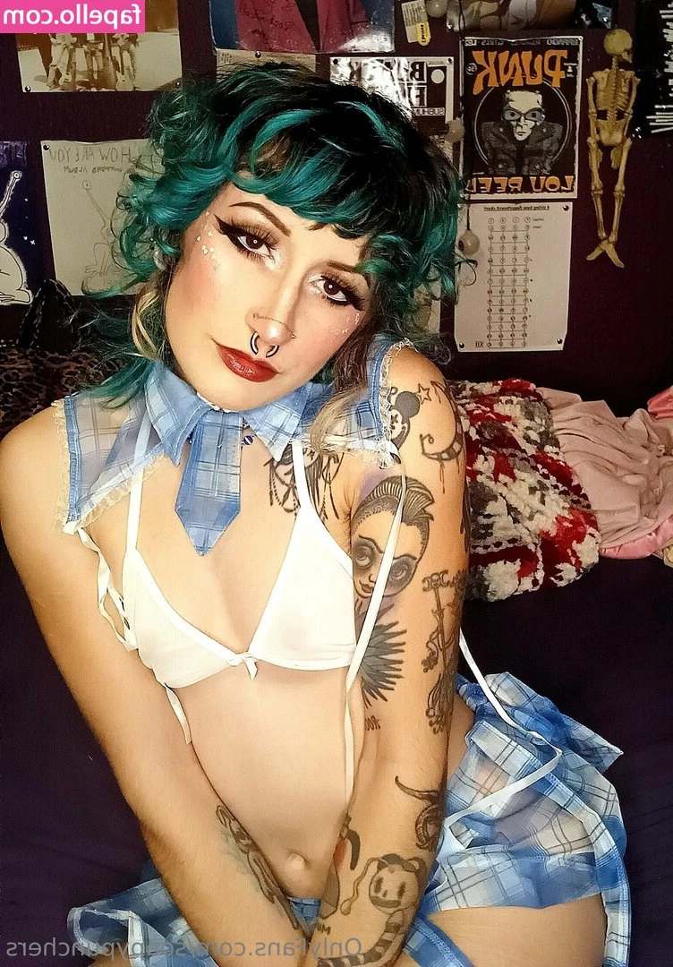 soapypunchers - gained a bit of weight, do i still look sexy? 🫣