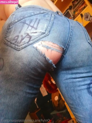 soapypunchers - MFC.im/JillianXXX Going live on MFC for a little Sunday Funday show