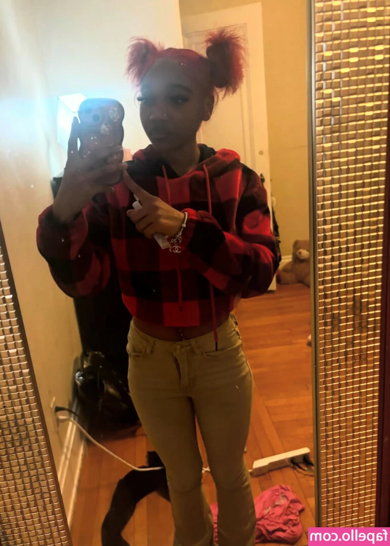  [ omg-nayy ] - I just finished, it’s late so I’ll be sending customs when I wake