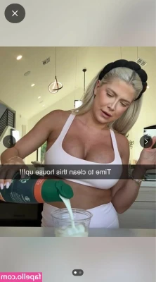 Alyssa Hyde [ alyssa-hyde ] - Here are your Daily Titties, Daddy. My birthday is tomorrow. Want