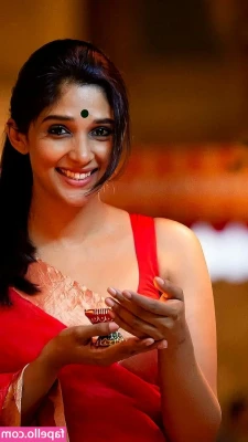 Nyla Usha [ nyla-usha ] - moments before i sit down on your face so you can eat out both my