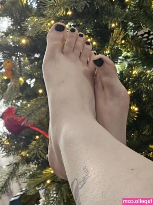 OrcaTsukii - Those with their rebill on gets a sexy pic from me😘