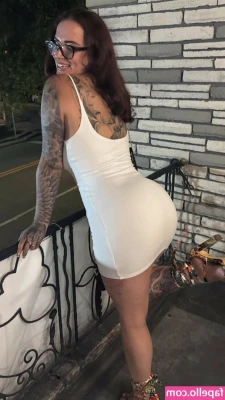 Ms.ErinMarie [ ms-erinmarie ] - Do you think you can last long with me? 😈