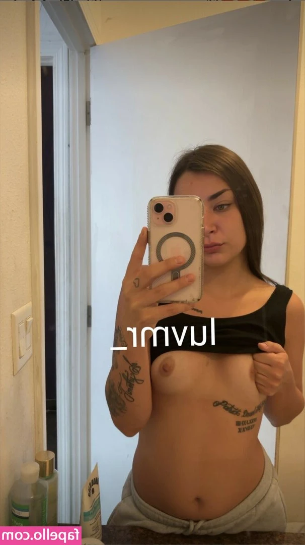 luvmr_ [ luvmr ] - pulled up my white skirt to show you my booty.