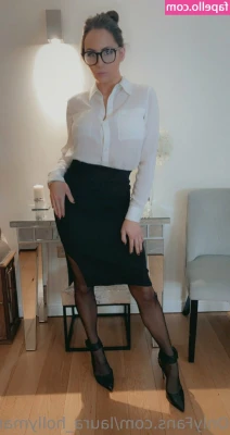 Laura Hollyman [ laura-hollyman ] - I've got something that will warm you up.