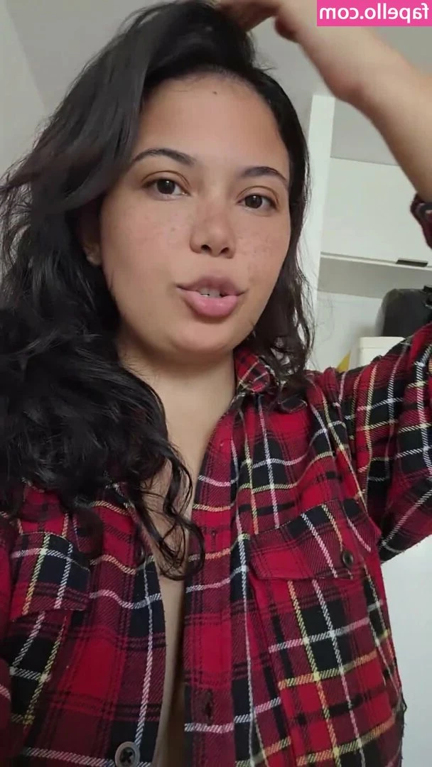 Ester Silva [ ester-silva ] - Love this top!!