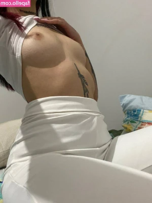 u_munch [ u-munch-1 ] - "BLACK CORSET DILDO FUCK" movie. Wearing my extremely tight black PVC