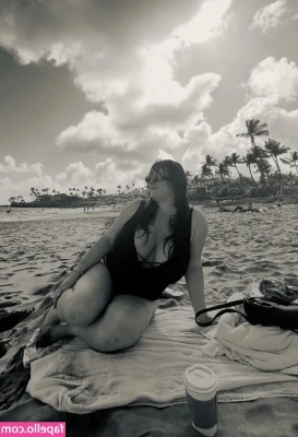 Jennifer Barboza [ jennifer-barboza ] - I'm going to do you a nice tittjob and then bounce on your dick until
