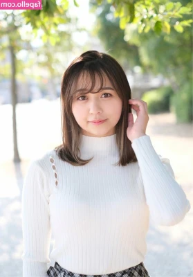 Ellie Misumi [ ellie-misumi ] - High necked black dress is the perfect way to make you weaklings