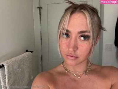 summerbaby1111 - I'm too fucking horny 😈 desperate for cock 🍆