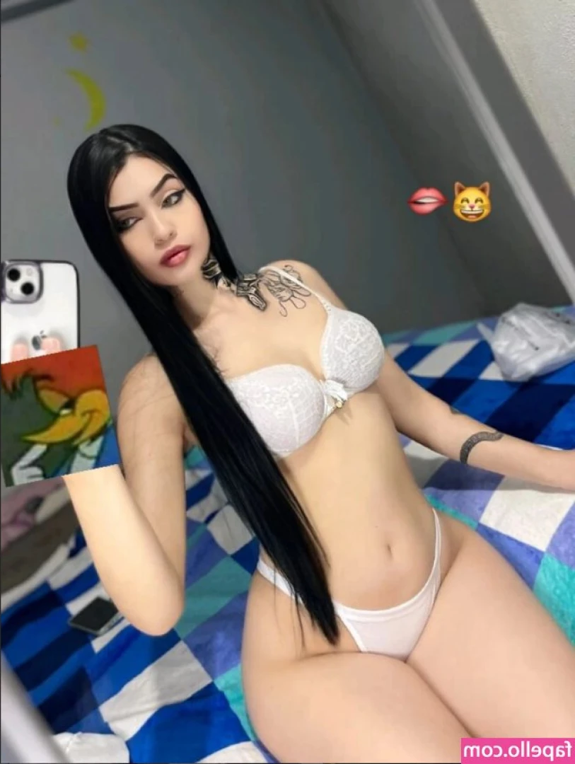 Vitoria Martins [ vitoria-martins ] - 🥵🥵 Good day to all of u 💋💋