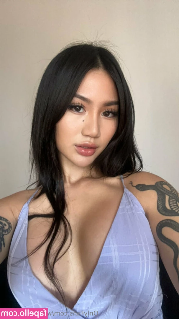worshipwhitney - Unlock to see my pussy dripping with cum. 💦💦💦