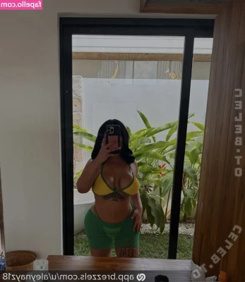 Aleynayz18 - Smoking & Edging 25:00 grab ur bong (or not it’s ok) and edge