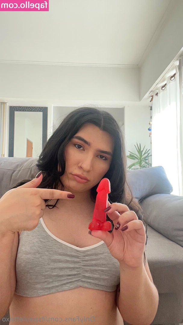 itspaulettexo - do you like booty in your face