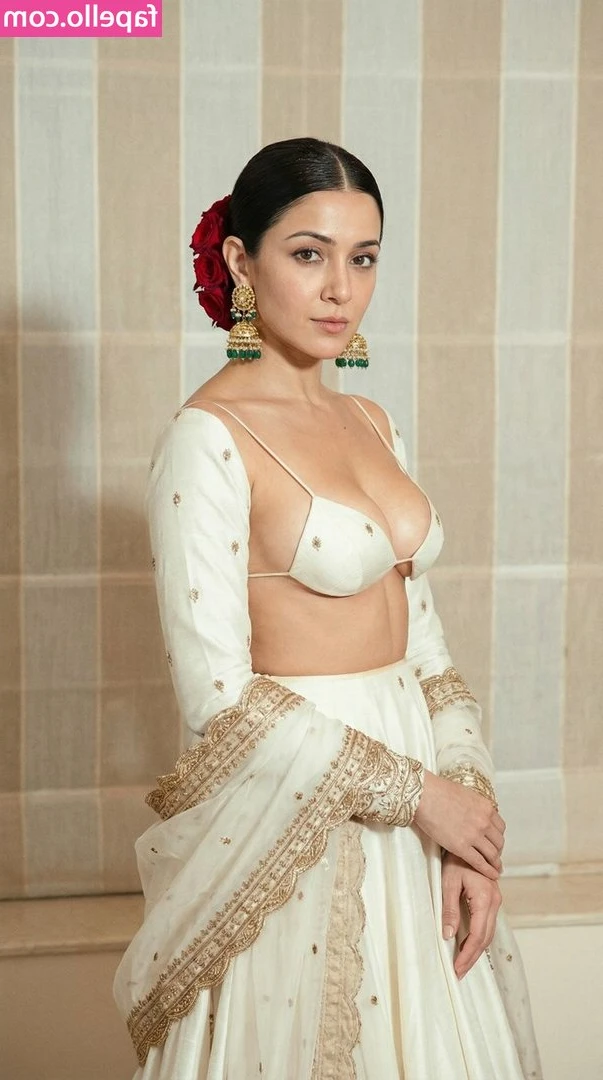 Komal Arora [ komal-arora ] - tanned skin ❤️‍🔥