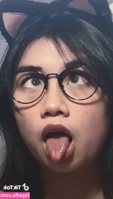 Vi.haiyenn - Would you lick, suck or fuck?