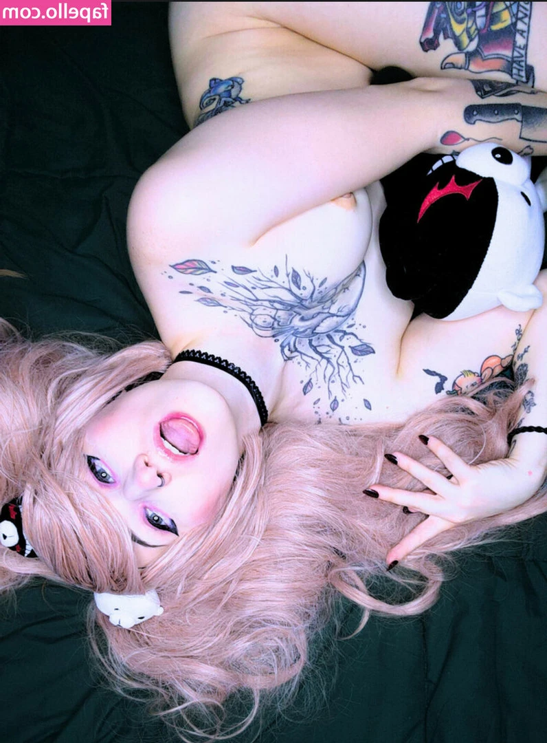 Zombie Foxtrot [ zombie-foxtrot ] - I'm really sweet, I swear! 🍭😇