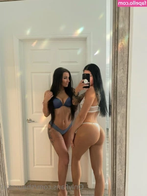 shaunssss - arms up or down?