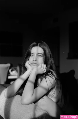 Rachel Williams [ rachel-williams ] - I think I need a hand removing my lingerie🥵 Wanna help me in a