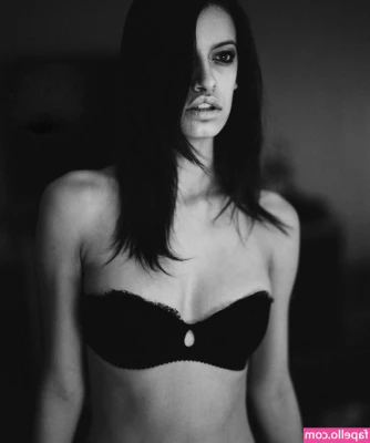 Rachel Williams [ rachel-williams ] - Underboob 🤪🙃😛