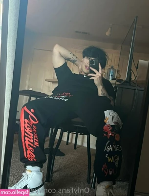will_pyun [ will-pyun ] - Sometimes I just want to feel your hands all over my boobies