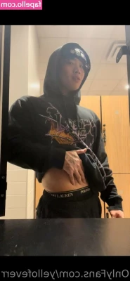 will_pyun [ will-pyun ] - tell me i’m a good kitten 🐱🤍