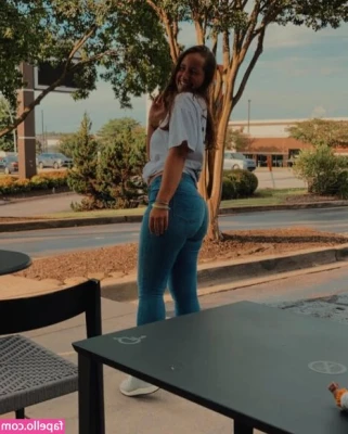 Cassidy George [ cassidy-george ] - 🍑 Booty popping dildo suck 💗 and ride 🥵 (swipe for all