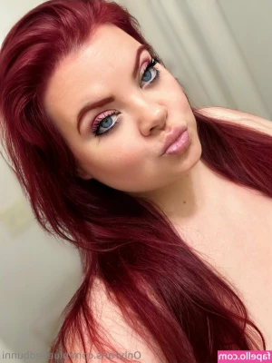 blueyedbunni - Soft n squishy paired with a black lingerie set   Hope you Enjoy
