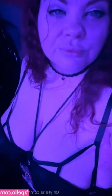 blueyedbunni - I already have the advent calendar  Are you waiting for the unpacking