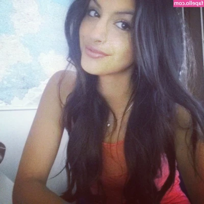 Sarah Sunita [ sarah-sunita ] - I got naked.... Now its your turn!!!