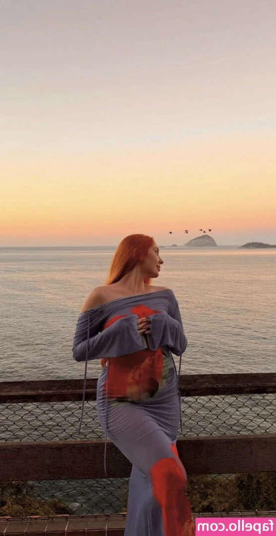 Belle Kinzel [ belle-kinzel ] - hit 1000 subs today!!! ❤️ i love you all 🥺 what type of