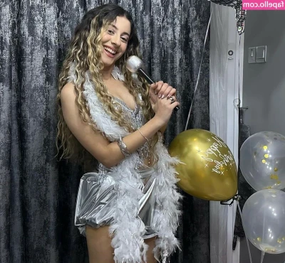 nursel_cavusoglu [ nursel-cavusoglu ] - Hey guys onlyfans is having a glitch with messeging- i cant read any