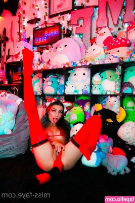 MissFaye - 🔥Full Duo Vid🔥[14:46 min] | Lala stretching me with her big