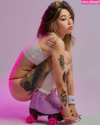 Jeon Sunhee [ jeon-sunhee ] - Happy hump day ☀️