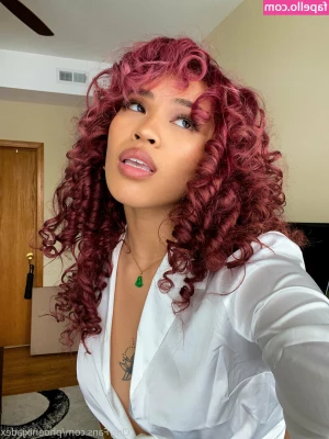 jmoves - Time to wake those cock’s up! 🍆 Will you cum for me today?