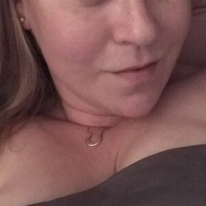 Samantha Lovely
