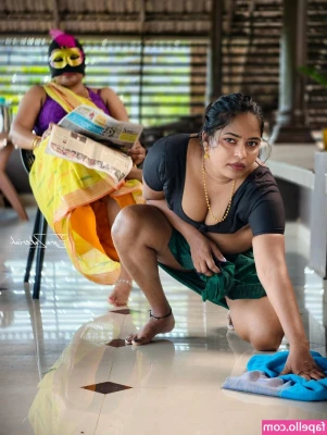 Janaki Rejika [ janaki-rejika ] - Uncut cock... like it hood up or hood down? ;)