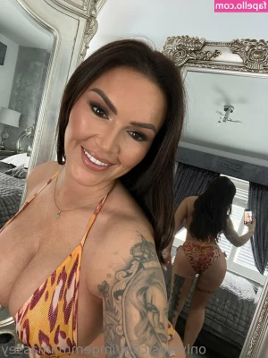 imgemmamassey - A little sassy and more bad- assy🍑