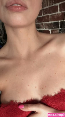 busya18plus - Just a quick pussy rub☺️ She stays hot, wet and ready💦