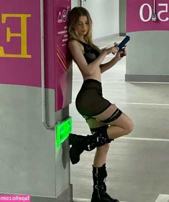 Genlistef - Would you rather sleep in between my tits, baby?🤤