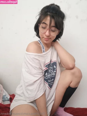 coquettekenn - Wanna play with me   ᴗ