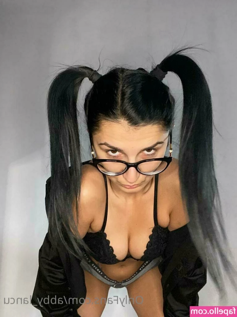 abby_lancu [ abby-lancu ] - Flex Friday on Saturday