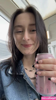 Orla Gracey [ orla-gracey ] - Do you want some cake? 🧁🍰