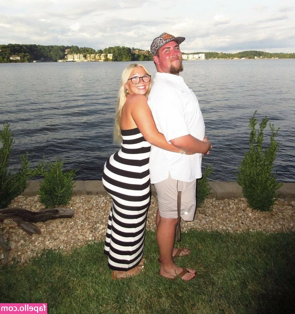 jenna_goad [ jenna-goad ] - How's the view looking?