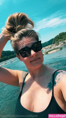 cloverbaltimore - Hanging with Kat Cleavage
