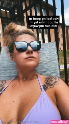 cloverbaltimore - WHAT ELSE DO I THINK IS SEXY        I JUST THOUGHT OF SOMETHING ELSE 