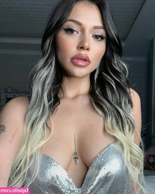 Ceren Şahin-cerhawk [ ceren-sahin-cerhawk-1 ] - I have so many pics from when I was blonde 🤪🤪🤪!  What should